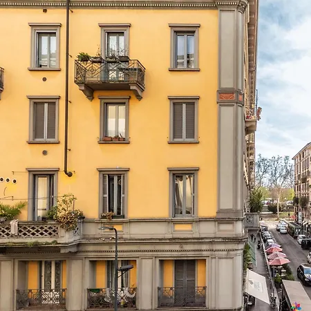 Via Lecco 6 Apartament