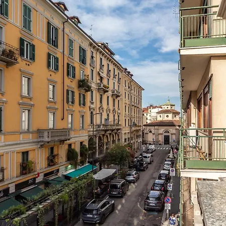 Via Lecco 6
